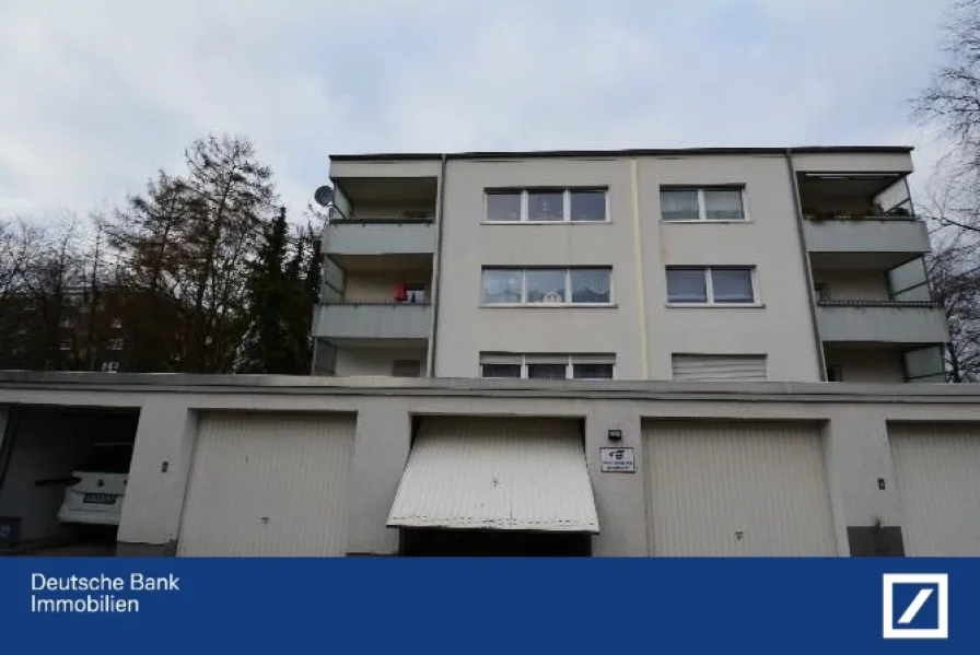 Außenansicht - Wohnung kaufen in Menden -  Großzügige 3-Zimmer-Wohnung mit Balkon in ruhiger Lage von Menden!