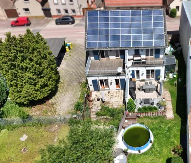 Außenansicht Gartenseitig - Haus mieten in Landsberg - Miete oder Kauf - Traumhafte Haushälfte mit besonderem Charme mit großzügigem Garten!