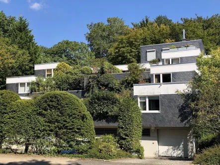 Hausansicht Terrassenanlage - Wohnung kaufen in Haan - Attraktive Terrassen-Wohnung mit zwei Tiefgaragenstellplätzen in beliebter Lage