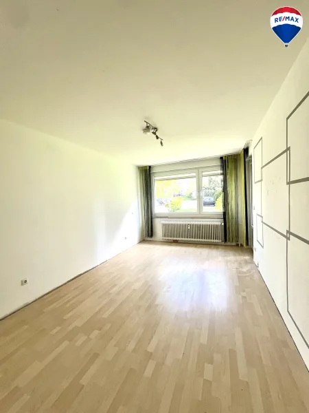 Schlafzimmer  - Wohnung kaufen in Bad Salzuflen - Sonnenverwöhnte Wohlfühloase: 3-Zimmer-Eigentumswohnung in Bad Salzuflen