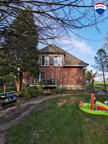 Haus - Haus kaufen in Gütersloh - Ein Traumobjekt im Landhausstil mit großem Grundstück