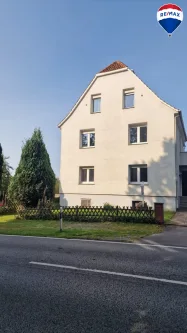  - Haus kaufen in Bad Salzuflen - Charmantes Mehrfamilienhaus mit vielfältigem Raumkonzept und besonderen Extras in Bad Salzuflen!