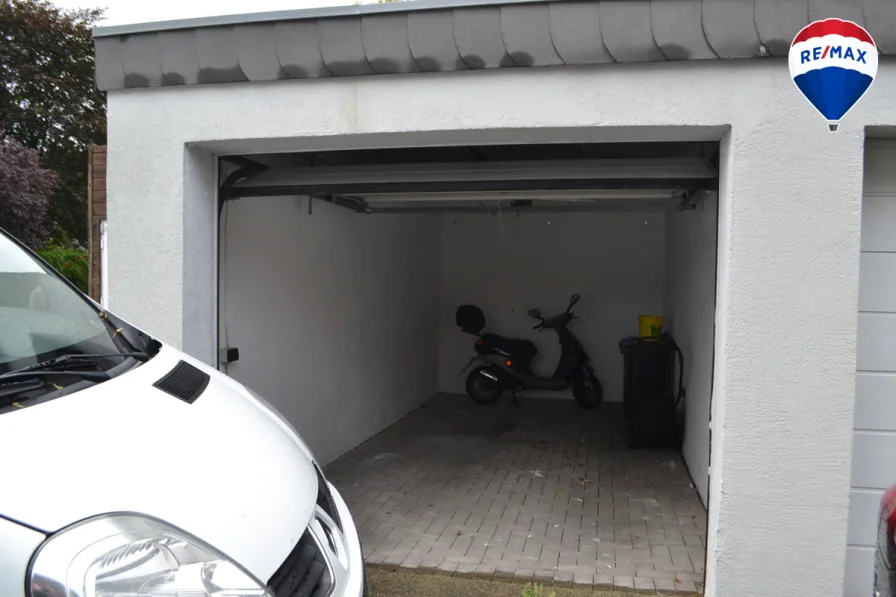 Garage 1