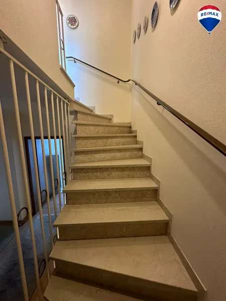 Treppe zum DG