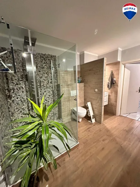 Badezimmer EG