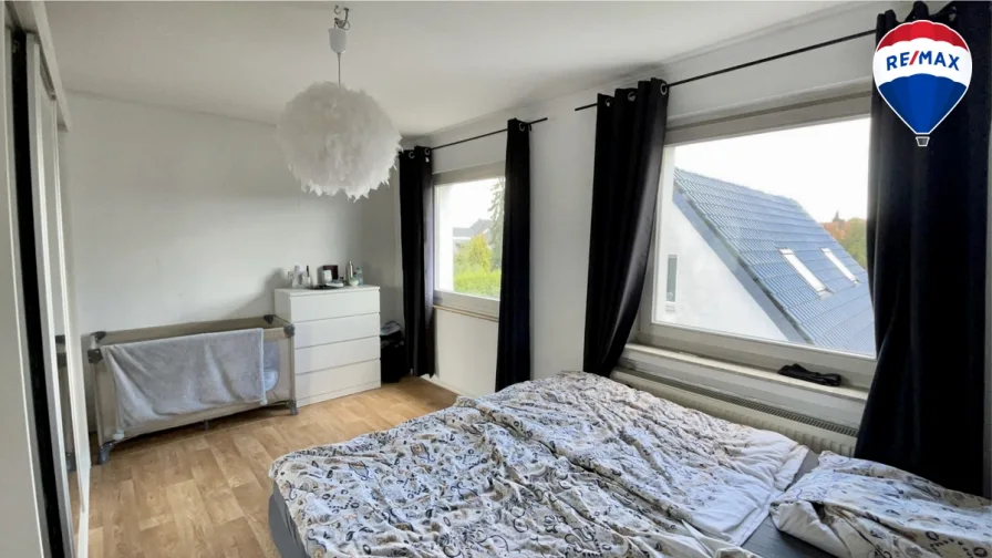 Schlafzimmer OG