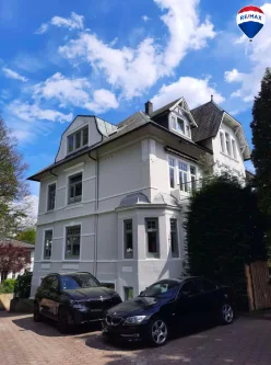  - Wohnung kaufen in Hamburg - Elegante Gartenwohnung in historischer Villa in Blankenese – mit privater Terrasse