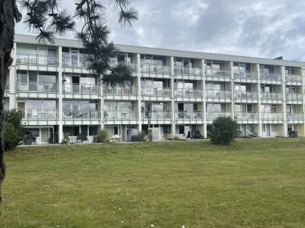 Südansicht Steinwarder 33 - Wohnung kaufen in Heiligenhafen - Gemütliche Strandresidenz mit Binnenseeblick