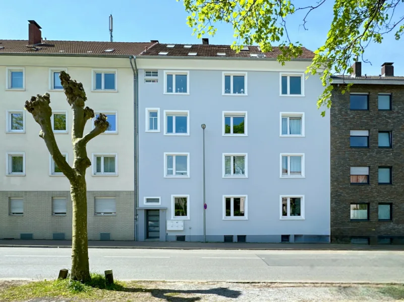 Hausansicht - Wohnung kaufen in Bielefeld / Innenstadt - Ost - Sie träumen von viel Platz? 4-Zimmer-Altbauwohnung in der östlichen Innenstadt