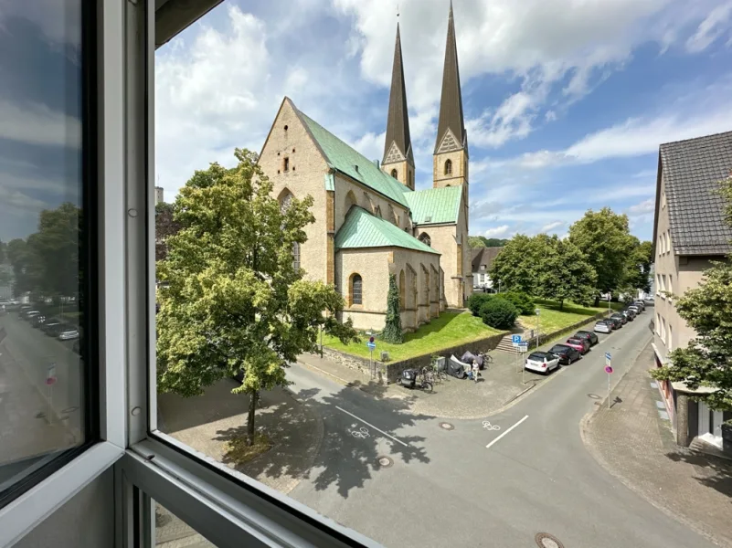 Blick aus dem Fenster - Wohnung kaufen in Bielefeld / Innenstadt - Lassen Sie sich von diesem Ausblick begeistern!