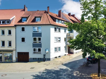 Hausansicht - Wohnung mieten in Bielefeld / Innenstadt - Genießen Sie den Blick auf die Neustädter Kirche!