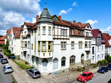 Hausansicht - Wohnung mieten in Bielefeld / Innenstadt - Ost - Sie werden begeistert sein! Großzügige 4-Zimmer-Wohnungin klassischem Altbau