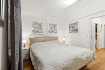 Elternschlafzimmer mit Flur