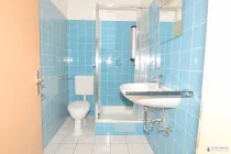 Toilette mit Dusche 3,45 m²