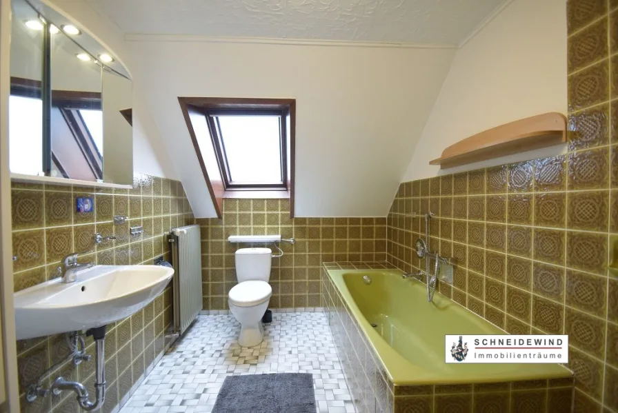 k-Badezimmer OG mit BW und Dusche