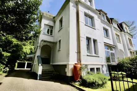 Außenansicht - Wohnung mieten in Baden-Baden - Größzügige Altbauwohnung in stadtnaher Lage