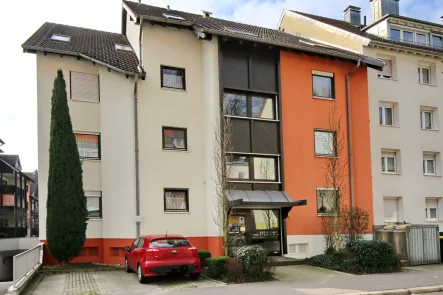 Aussenansicht - Wohnung kaufen in Baden-Baden - Gut geschnittene 2,5-Zimmer Wohnung zwischen Bernharduskirche und Innenstadt