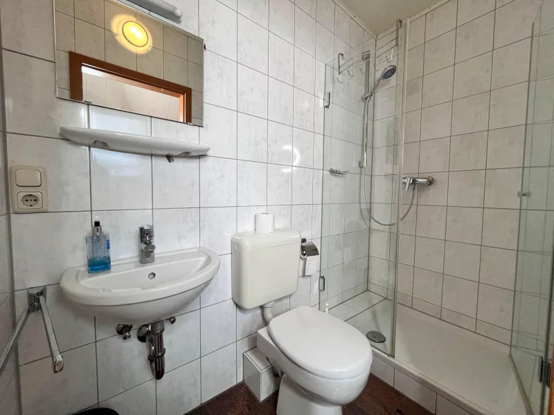 Gaststätte Dusche Zimmer 5