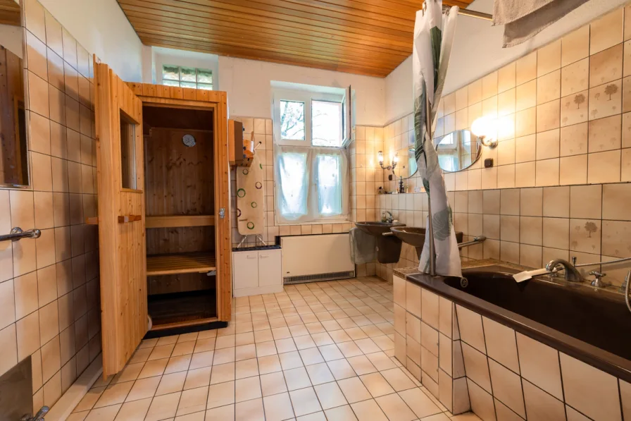 Badezimmer mit Sauna