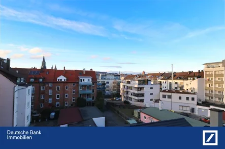 Blickrichtung Ulmer Münster - Wohnung kaufen in Neu-Ulm - Moderne Eigentumswohnung in Neu-Ulm – Renditestark, zentral und vielseitig