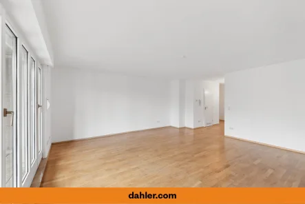 Wohnzimmer - Wohnung kaufen in Köln - Moderne 2-Zimmer Wohnung in begehrter Lage von Lindenthal