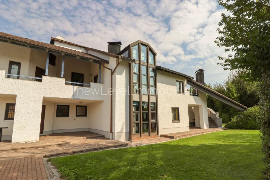 Ansicht Süden - Haus kaufen in Hohenfels-Großbissendorf - Ruhig und idyllisch gelegen - Einfamilienhaus mit außergewöhnlicher Architektur