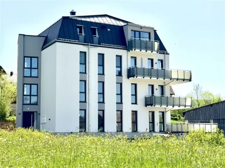 Außenansicht - Wohnung kaufen in Zwiesel - **Sonderabschreibung nutzen** Neubau-ETW - KFW40+NH - WHG 7 