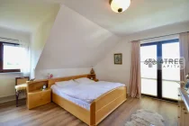 Schlafzimmer im OG