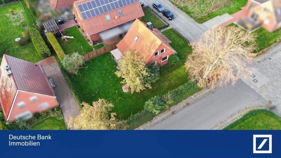 Luftbild 1 - Haus kaufen in Norden - Einfamilienhaus mit viel Potential in ruhiger Siedlungslage