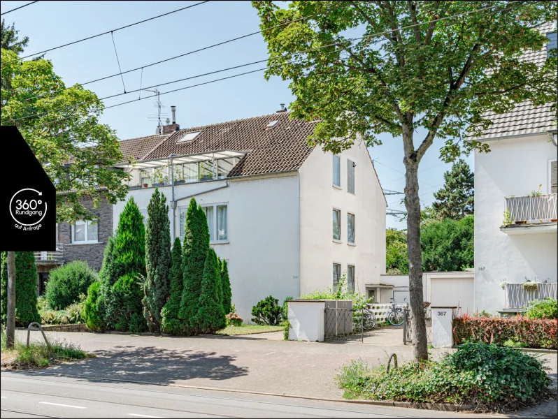 Straßenansicht - Haus kaufen in Düsseldorf - Düsseldorf-Bilk: Attraktives 3-Parteienhaus in gefragter Lage