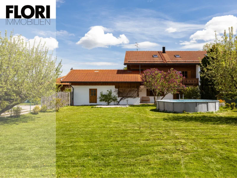 Flori Immobilien - Haus kaufen in Brunnthal - Daheim im Grünen! Schönes Bauernhaus mit großem Garten