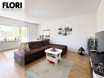 Flori Immobilien - Wohnung mieten in München - Tolle 2-Zimmer-Dachterrassenwohnung in Obermenzing