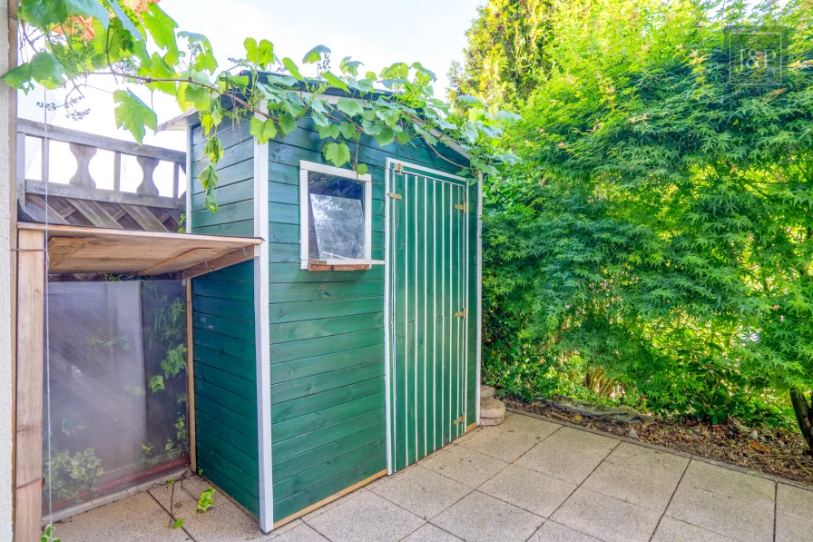 Terrasse vorm Schlafzimmer