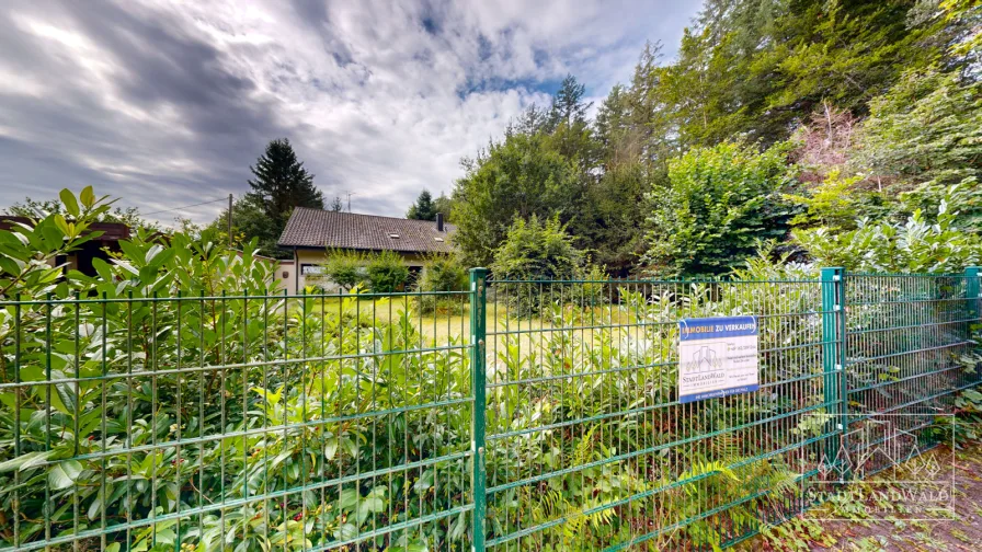 Hausansicht - Blick von der Straße