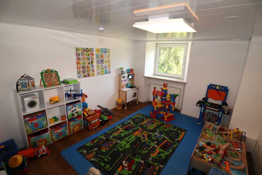 Kinderzimmer OG