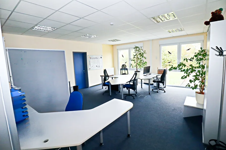 Büro 1