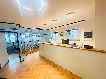 Empfang-1 - Büro/Praxis kaufen in München - Luxus Büroräume in München Neuhausen-Nymphenburg