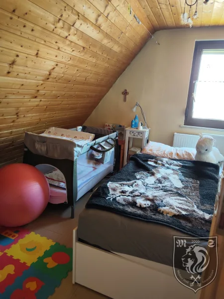 Kinderzimmer 2 OG