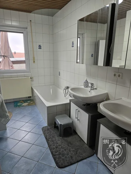 Badezimmer Ansicht 1