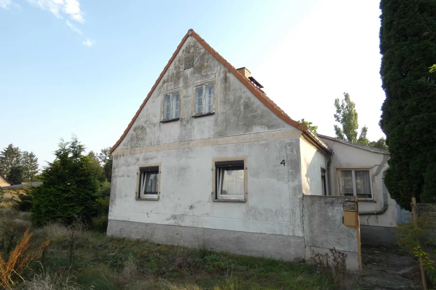  Haus Straßenseite Hauptstraße 4