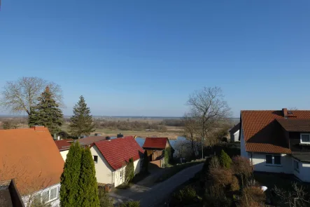 Oderblick - Haus kaufen in Lebus - Schön gelegenes, großes Wohnhaus mit Weitblick über die Oder 