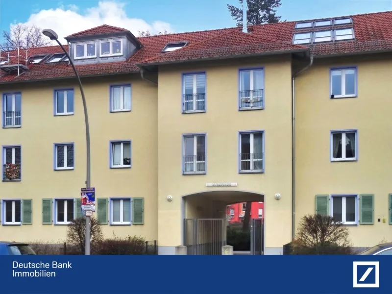 Ansicht straßenseitig - Wohnung kaufen in Berlin - klimatisierte Maisonette-Wohnung mit herrlicher Dachterrasse