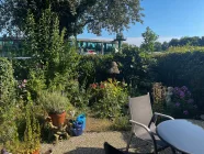 Garten im Sommer