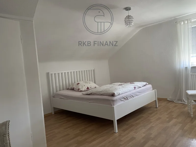 Whg., DG, links (Schlafzimmer)