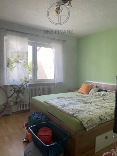 Whg., 1. OG, links (Schlafzimmer Eltern 1)