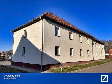 Außenansicht - Wohnung kaufen in Braunsbedra - Attraktive 2-Zimmer-Kapitalanlage in Braunsbedra – Solide & Zukunftssicher!