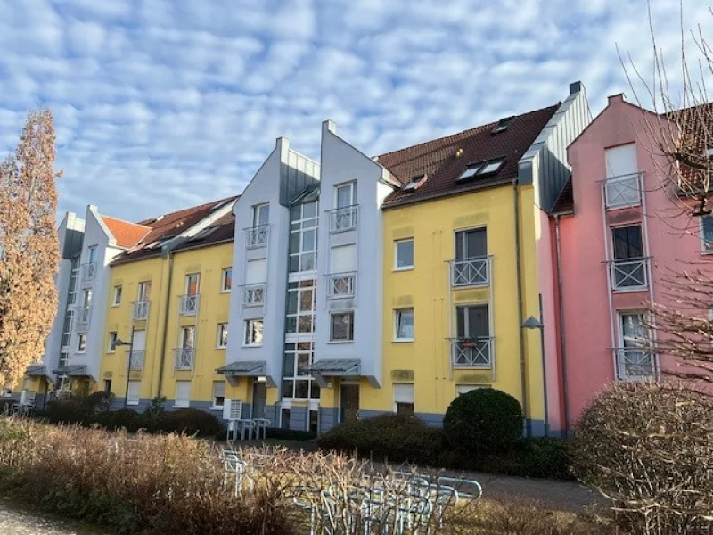 Frontansicht 3 - Wohnung kaufen in Nürnberg - 2-Zimmer-Garten-Whg. im gepflegten Wohnhaus in Nürnberg (Nahe Wöhrder See)