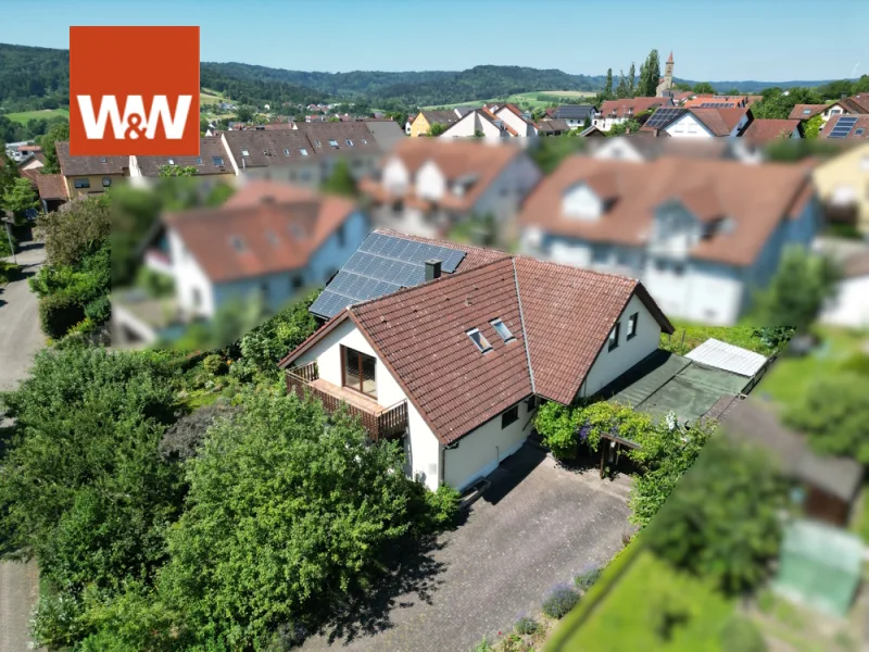 Ansicht - Haus kaufen in Rosengarten-Westheim - Tolle Lage im Wohngebiet! Einfamilienhaus mit Einliegerwohnung und Garten mit vielen Obstbäumen