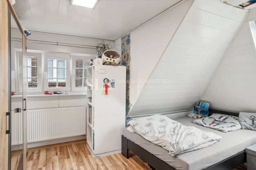 Schlafzimmer DG