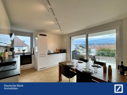  - Wohnung kaufen in Stuttgart - Stilvolle Eleganz in Halbhöhenlage: Ihr neues Zuhause mit Panoramablick